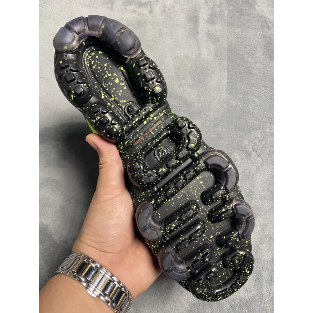 Acronym x Nike Air VaporMax Moc 2 l AQ0996-007
