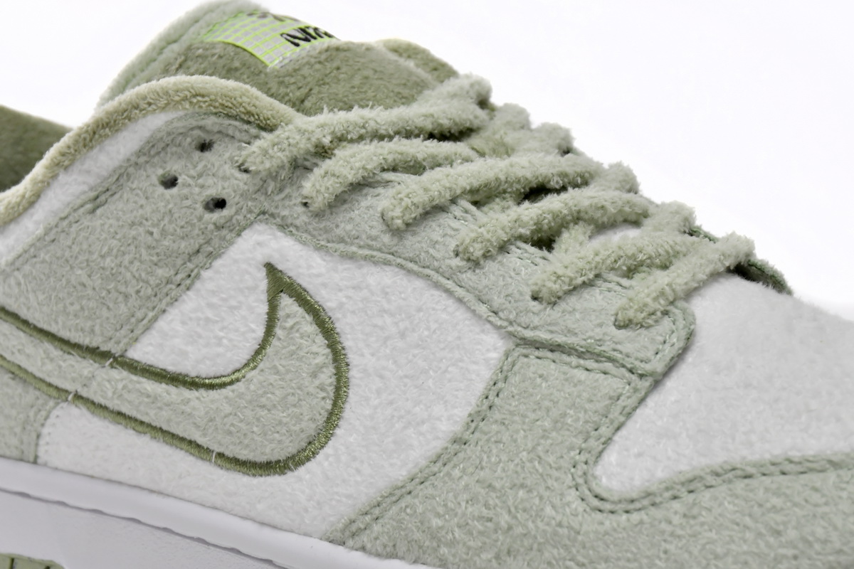 Nike Dunk Low ’Fleece‘’ DQ7579-300