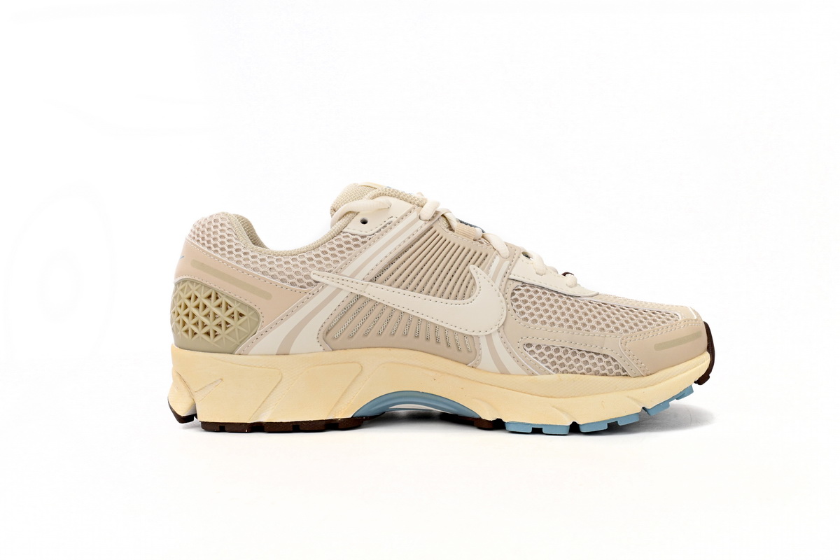 NikeAir Zoom Vomero 5 Beige FB8825-111