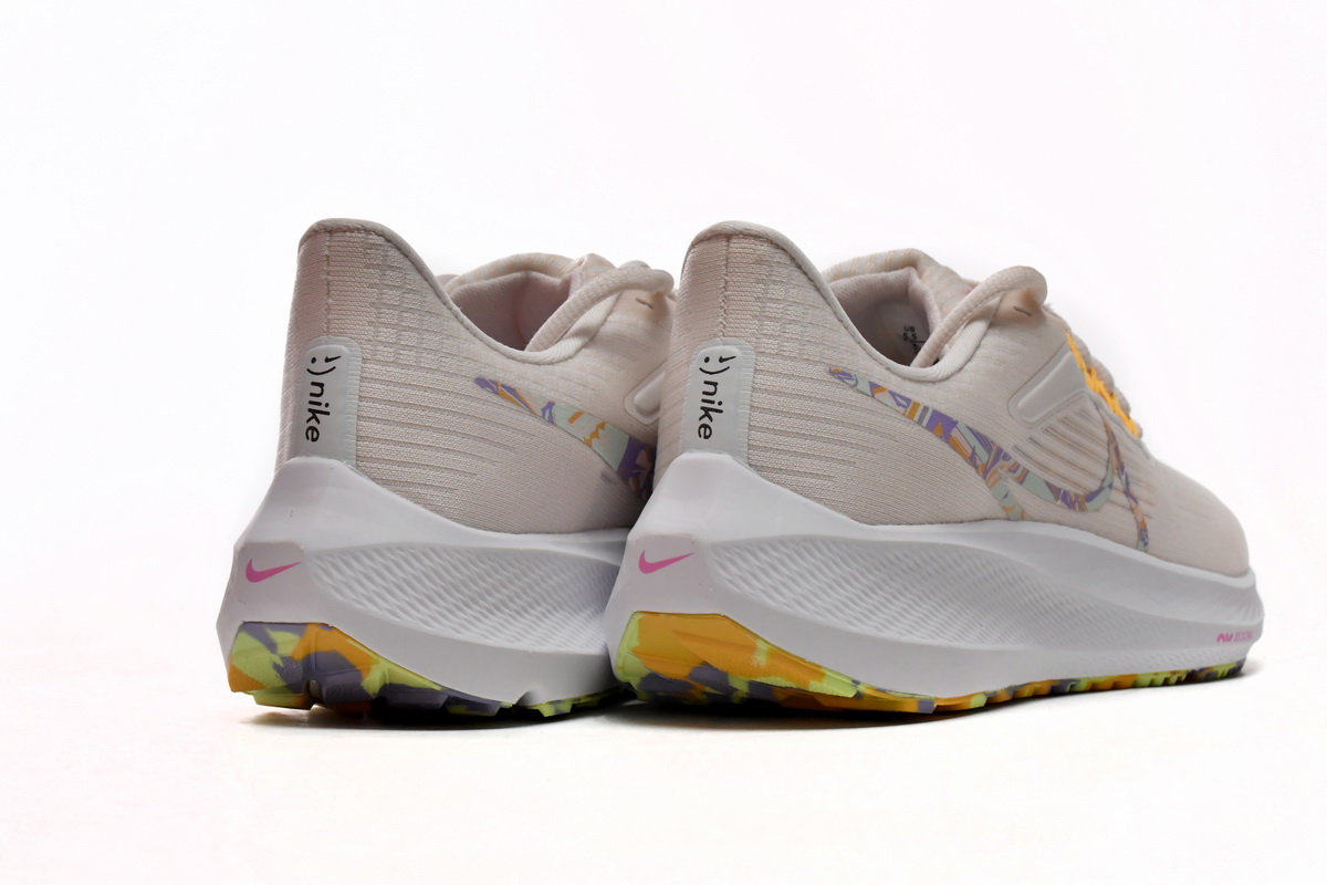 Nike Air Zoom Pegasus 39 Camo pink DO9483-600