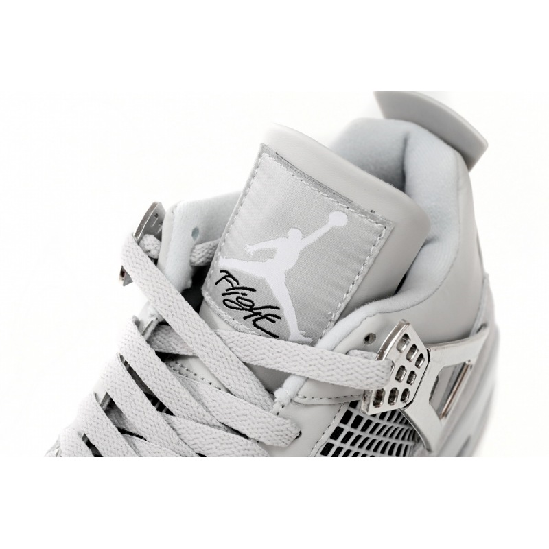 Jordan 4 RetroFrozen Moments AQ9129-001
