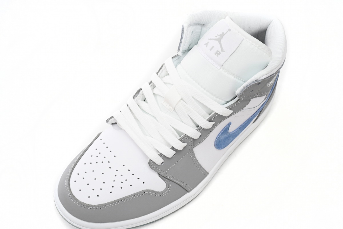 Jordan 1 Mid Wolf Grey Aluminum  BQ6472-105