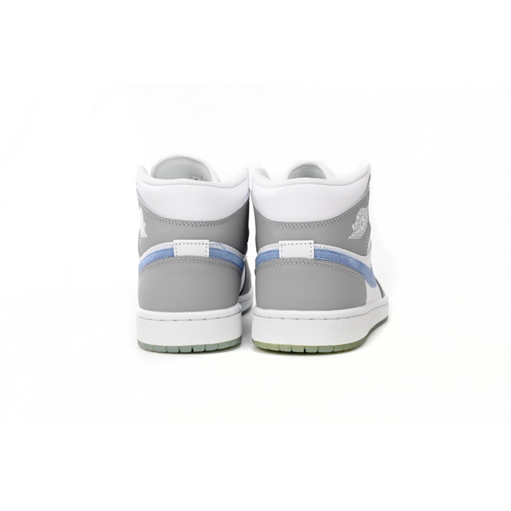Jordan 1 Mid Wolf Grey Aluminum  BQ6472-105