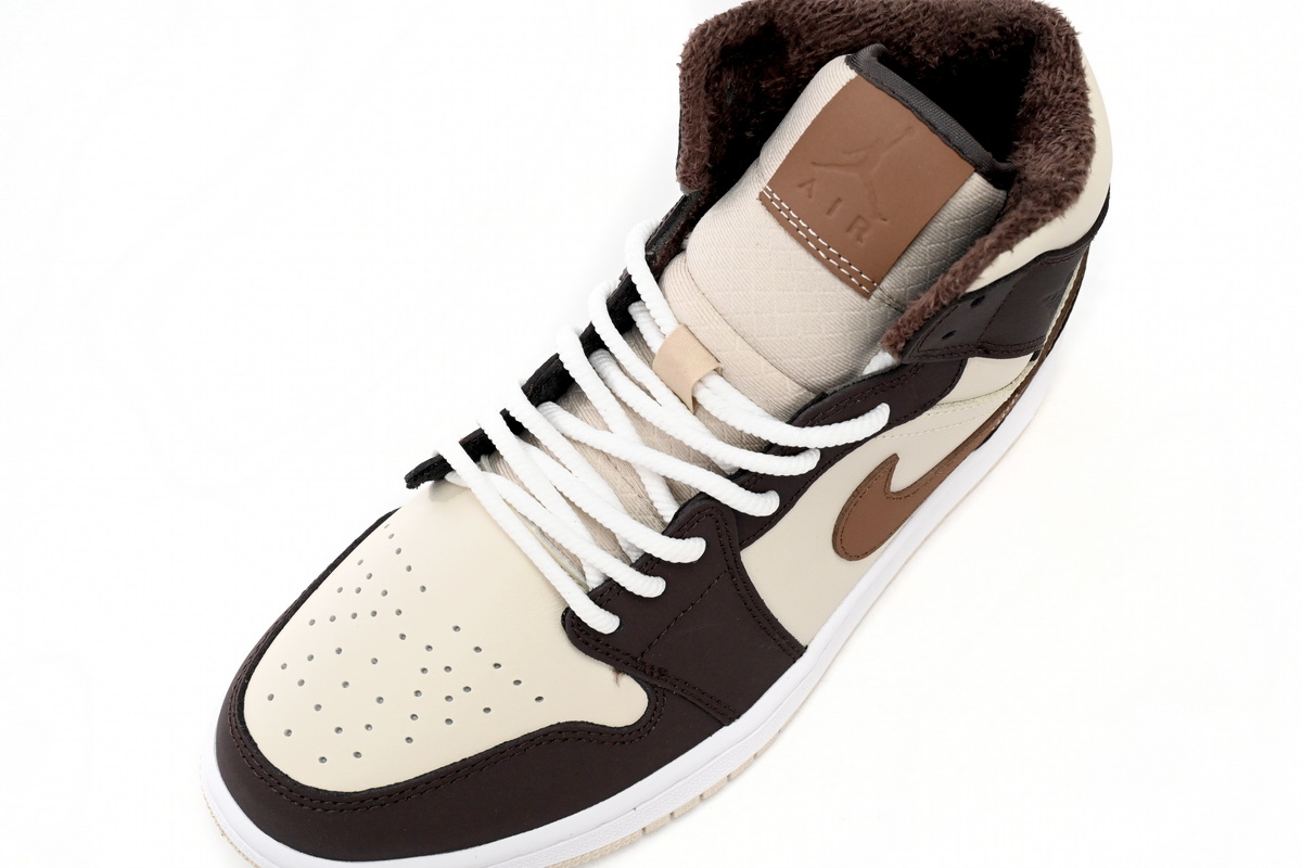 Jordan 1 Mid SE Brown Basalt Oatmeal DO6699-200