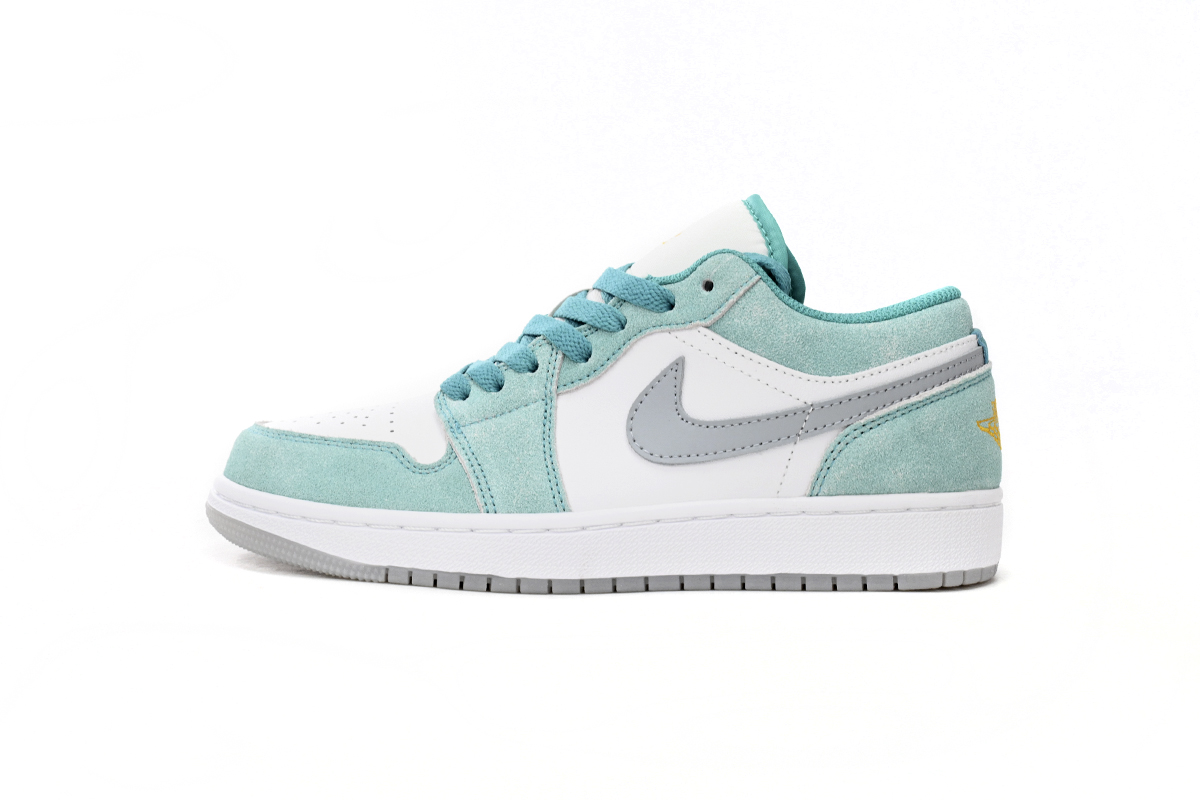 Jordan 1 Low SE New Emerald DN3705-301