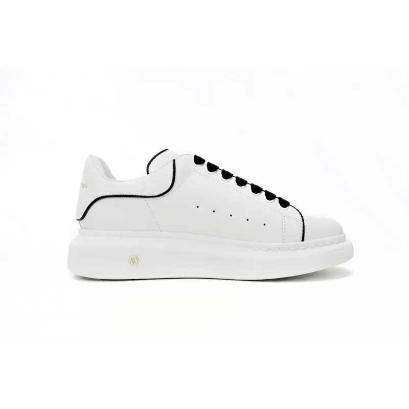 Alexander McQueen Sneaker Black Line 553680
