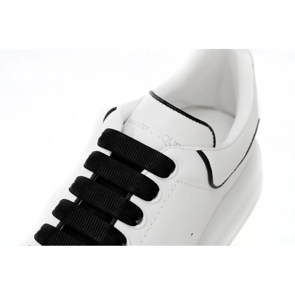 Alexander McQueen Sneaker Black Line 553680