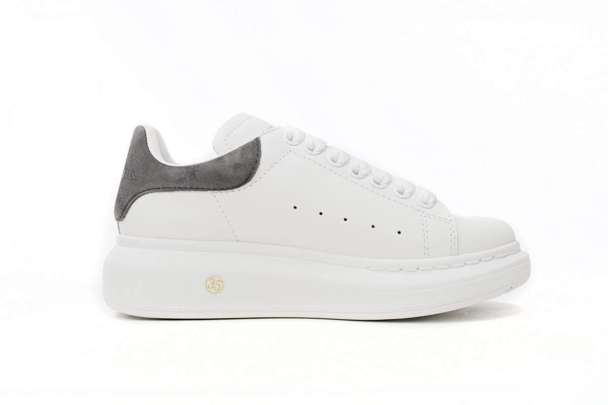 Alexander McQueen Sneaker Cloud White 553770