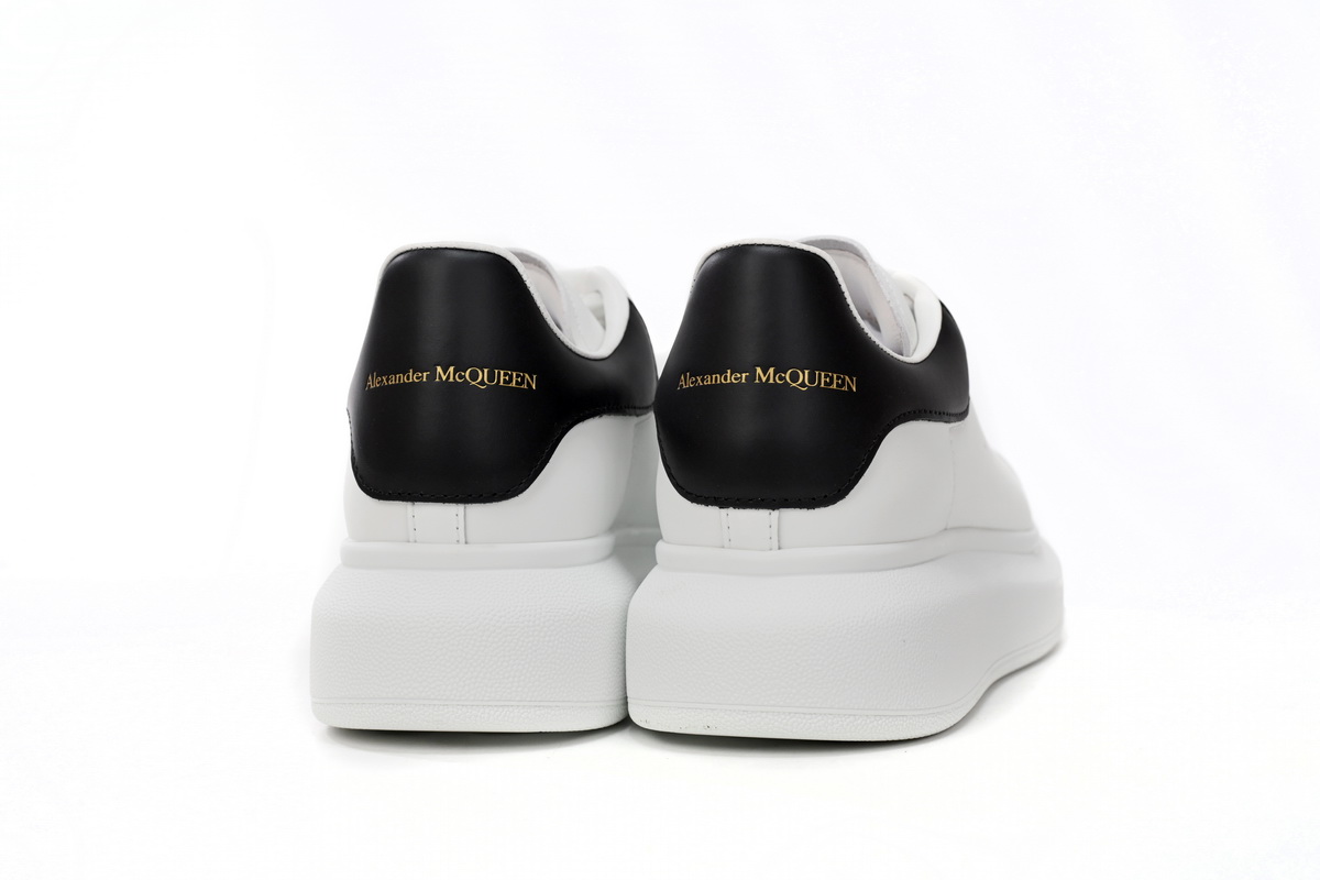 Alexander McQueen Sneaker Dlack Skin 553770