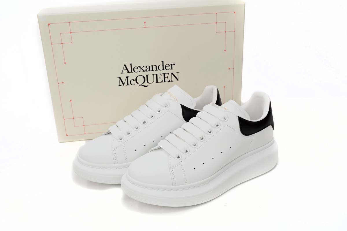 Alexander McQueen Sneaker Dlack Skin 553770