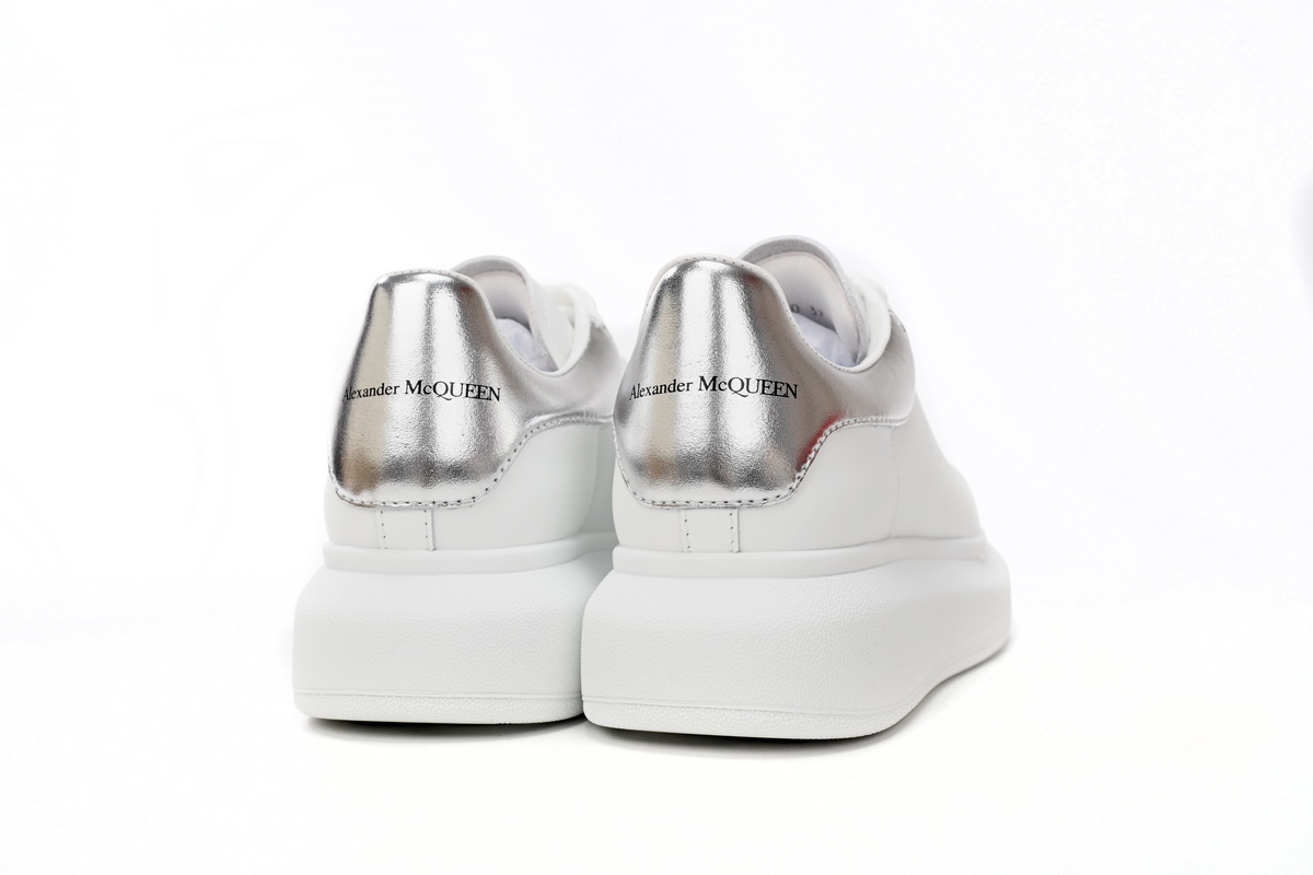 Alexander McQueen Sneaker Silver Tail 553770