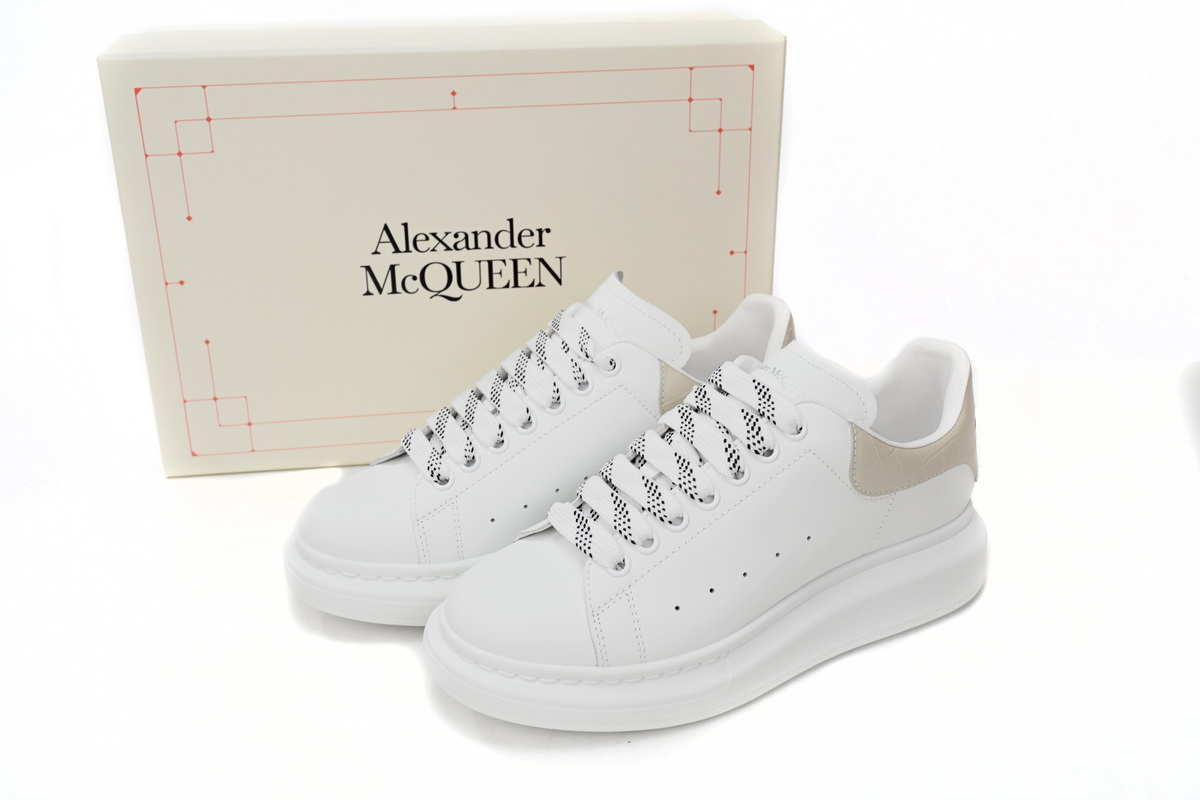 Alexander McQueen Sneaker Stone Pattern 553680