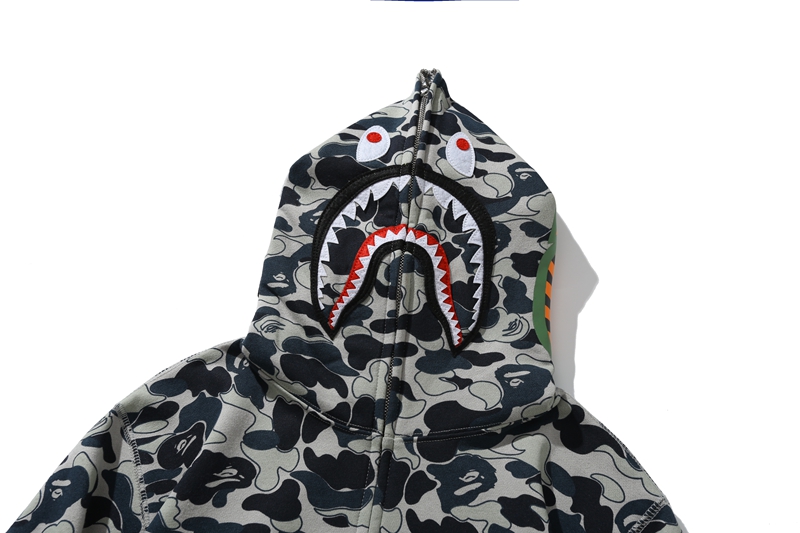 Bape（A Bathing Ape）Hoodie 6820 & Pants 8920