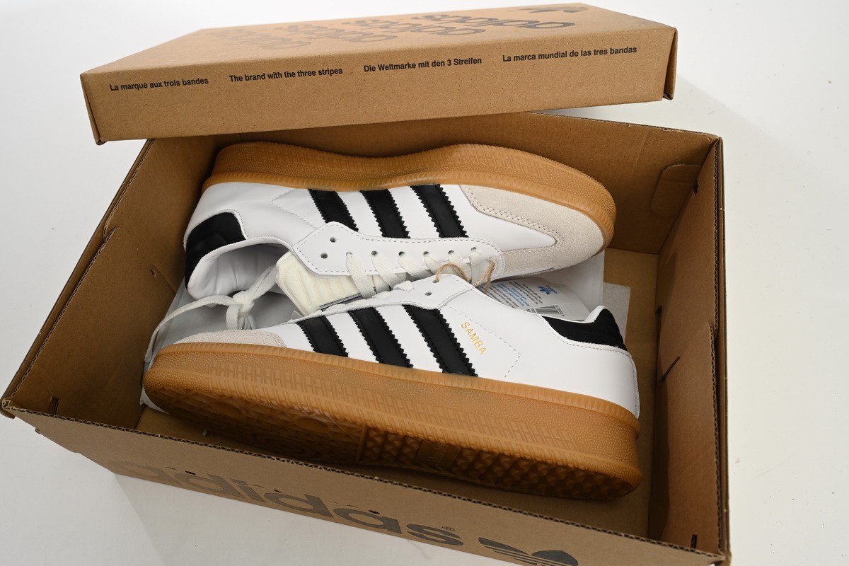 Ad*s samba xlg white black gum ie1377