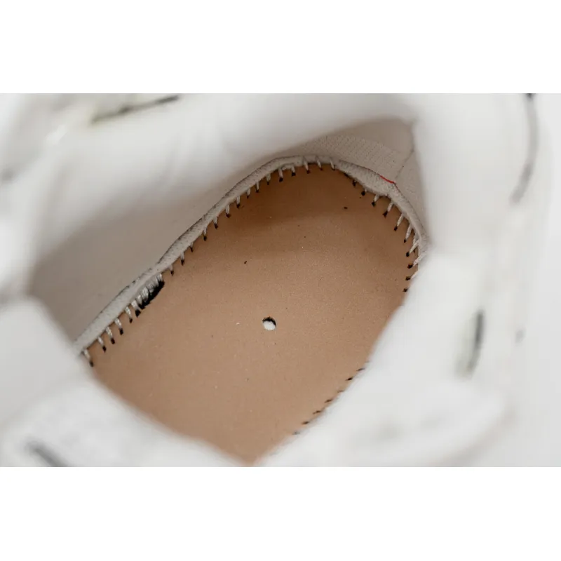 Balenciaga Runner White And Black Characters 677402 W3RBQ 9010
