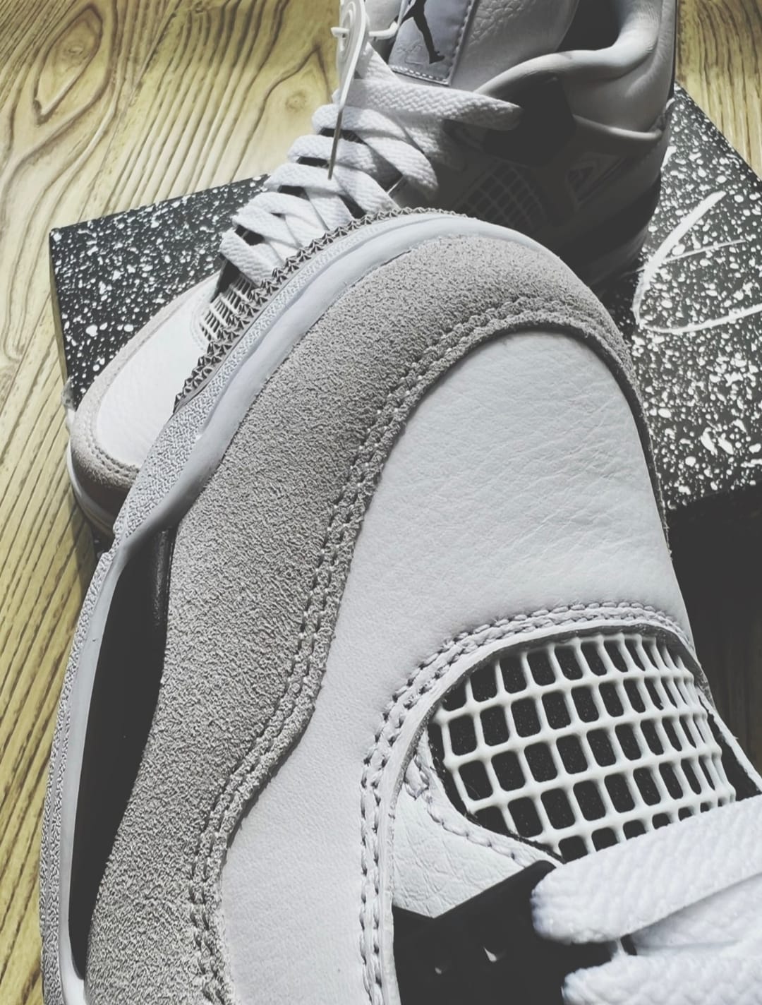 Air Jordan 4 Retro Military Black DH6927-111 review Maud Bob 01