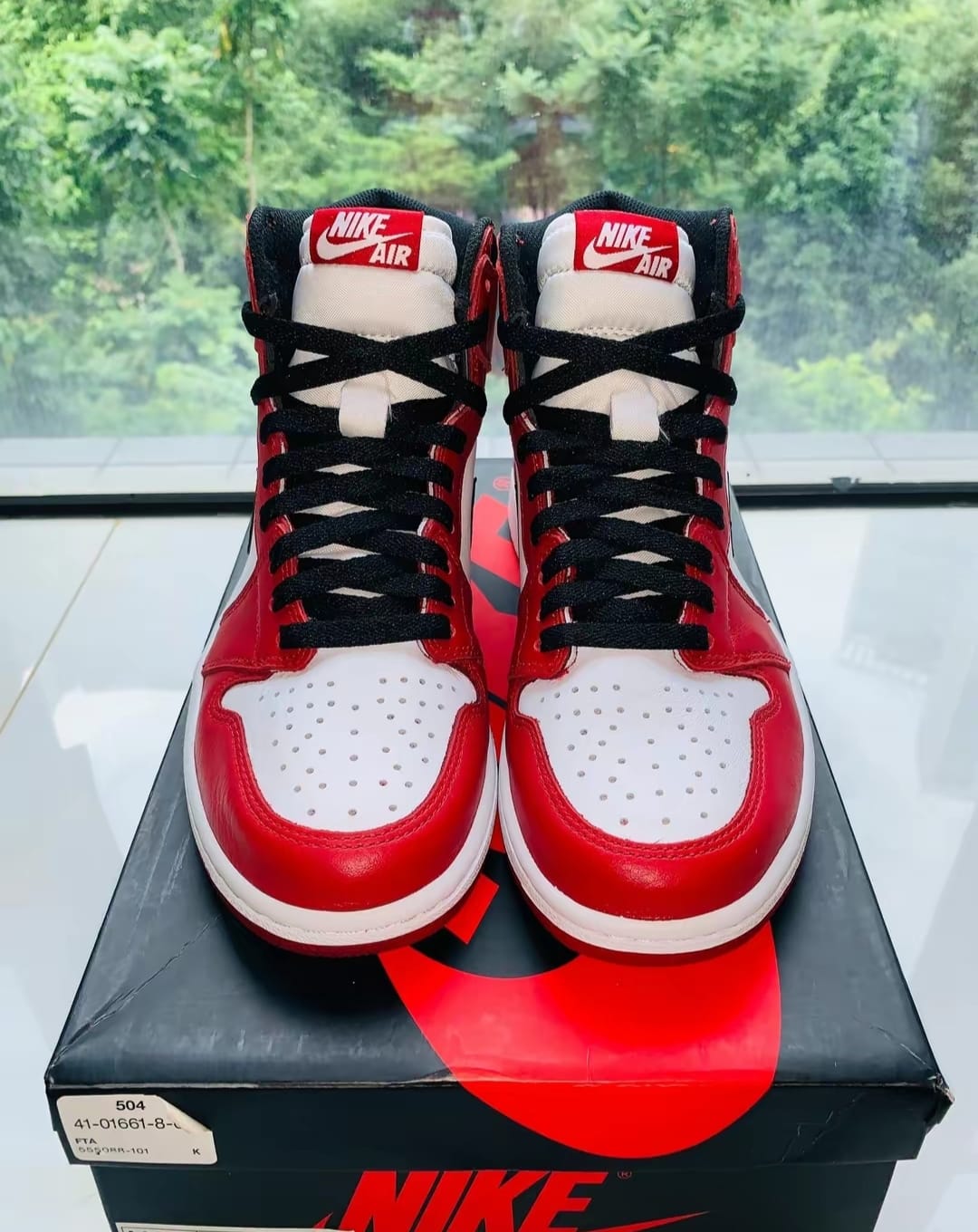 Og Tony Air Jordan 1 Retro Chicago (2015) 555088-101 review Cheryl Powell 02