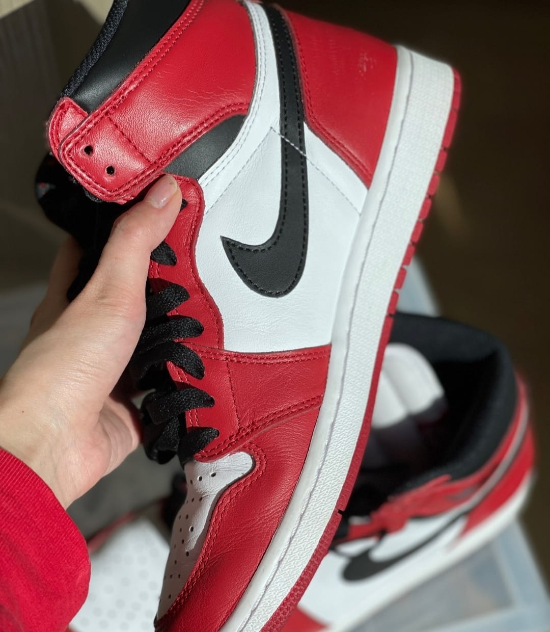 Og Tony Air Jordan 1 Retro Chicago (2015) 555088-101 review Aaron Hood 02