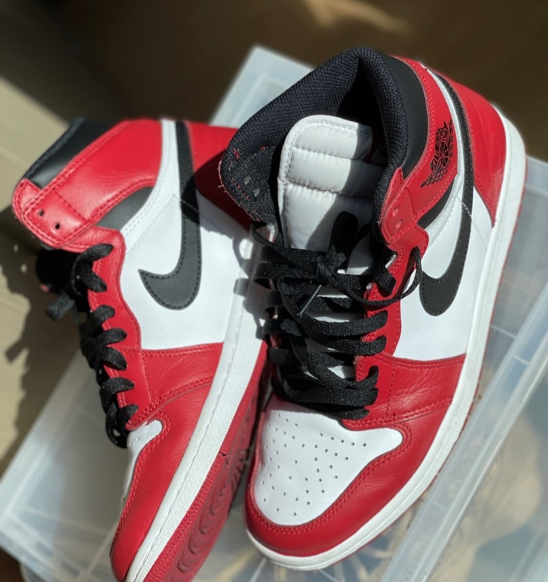 Og Tony Air Jordan 1 Retro Chicago (2015) 555088-101 review Aaron Hood 01