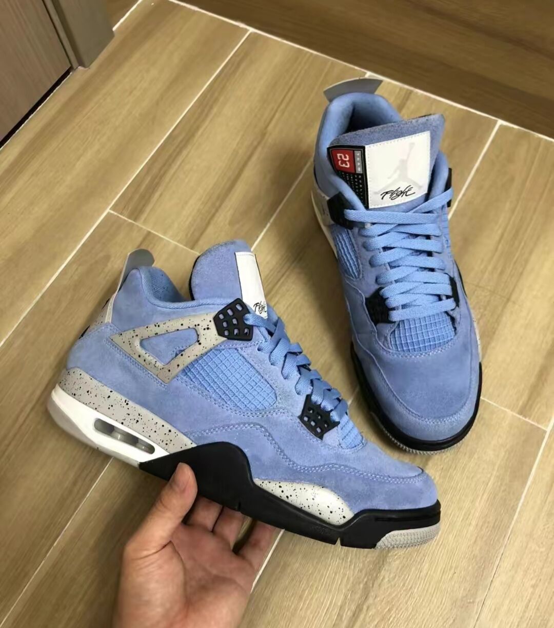 Og Tony Air Jordan 4 SE University Blue CT8527-400 review Deborah Occam 01