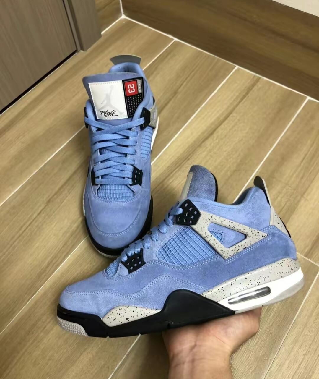 Og Tony Air Jordan 4 SE University Blue CT8527-400 review Deborah Occam 02