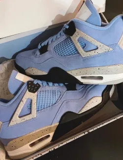 LJR Air Jordan 4 SE University Blue CT8527-400 review Leila Henrietta 05