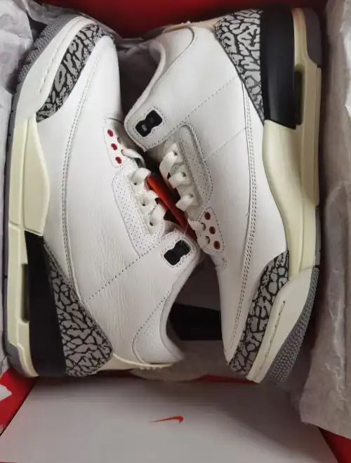 Air Jordan 3 “White Cement Reimagined” DN3707-100 review 