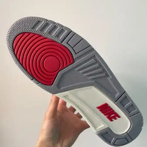 Air Jordan 3 “White Cement Reimagined” DN3707-100 review 