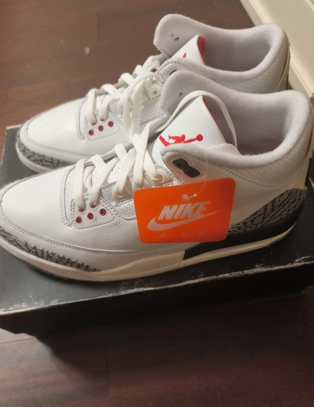 Air Jordan 3 “White Cement Reimagined” DN3707-100 review Amanda Fielding 01