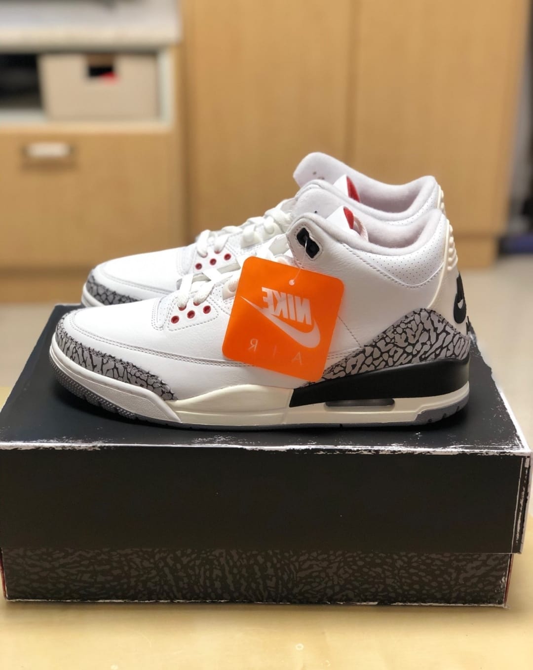 Air Jordan 3 “White Cement Reimagined” DN3707-100 review Amanda Fielding 02