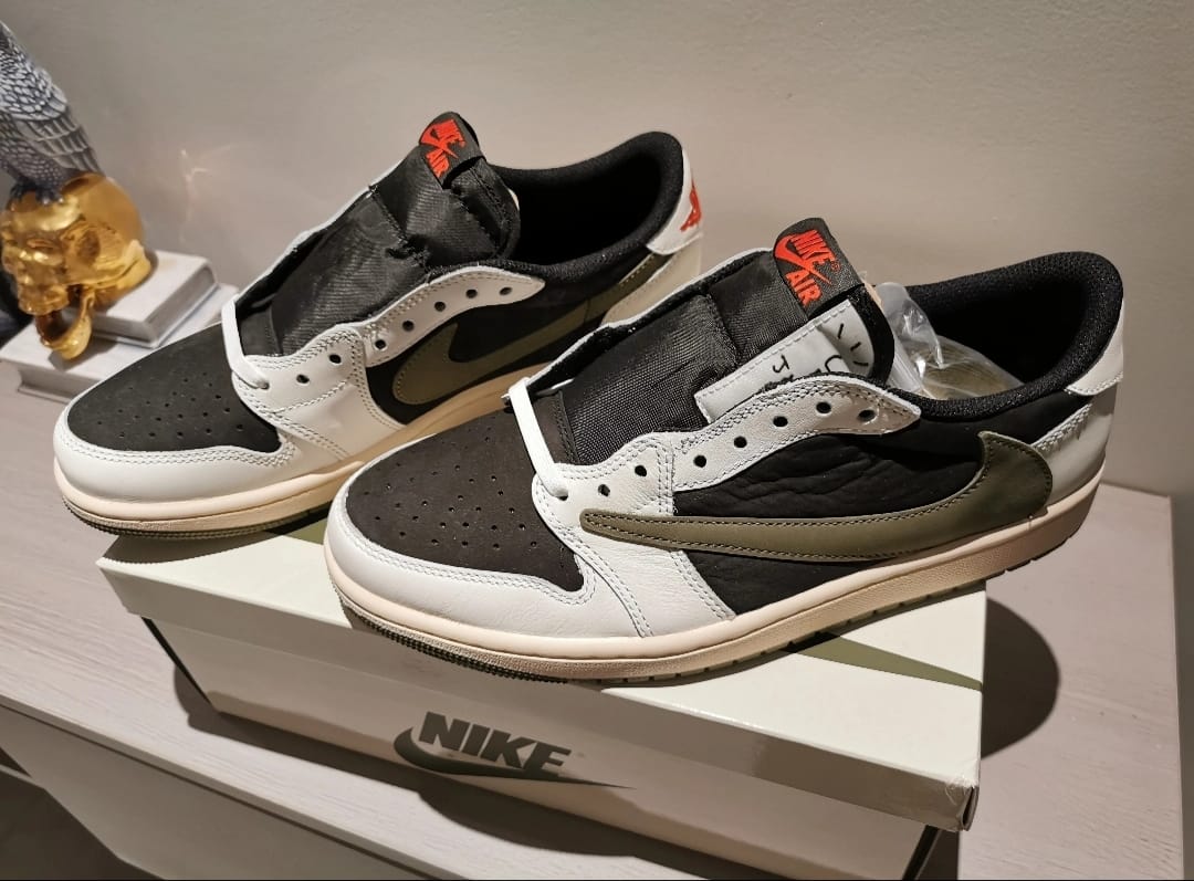 Og Tony Jordan 1 Retro Low OG SP Travis Scott Olive  DZ4137-106 review Eve Adams 04