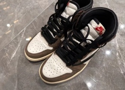 LJR Air Jordan 1 Retro High Travis Scott CD4487-100 review Humphrey Godwin 03