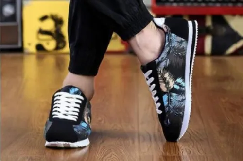 Songsneakers tells you how to match winter sports shoes!