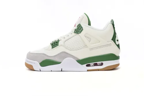 Songsneakers QC display for Nike SB X Air Jordan 4 “Pine Green”Calaite