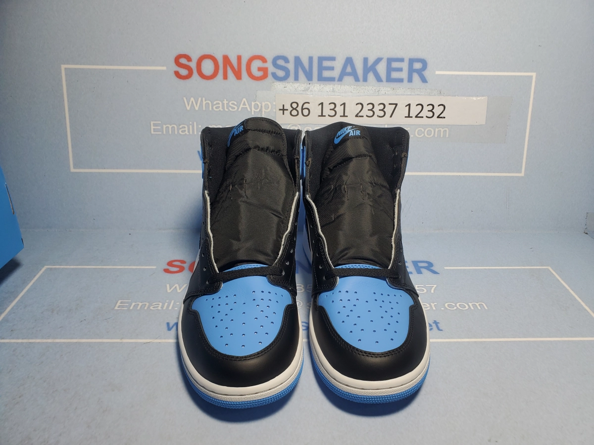 Songsneakers QC display for LJR Jordan 1 Retro High OG UNC Toe DZ5485-400