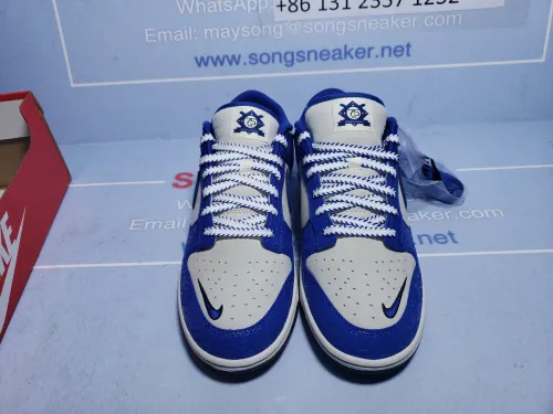 Songsneakers QC display for Nike Dunk Low Jackie Robinson (GS) DV2203-400