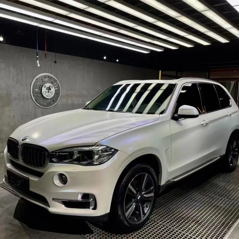 Ravoony Plus Matte Diamond Blue White Car Wrap