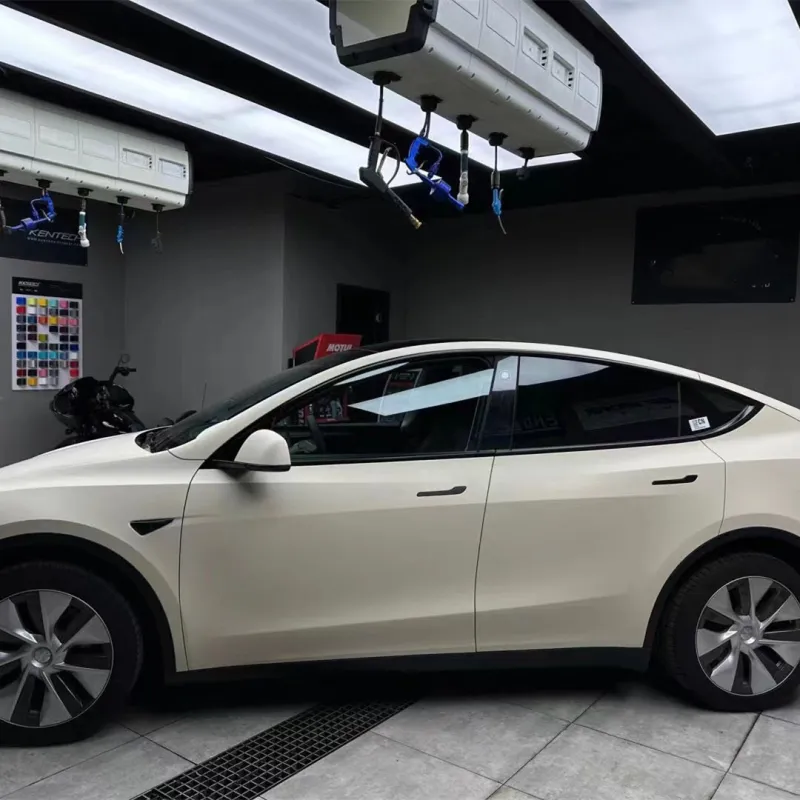 Ravoony Plus Ultimate Flat Khaki Milan Car Vinyl Wrap