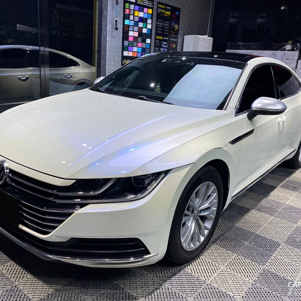 Ravoony Plus Glossy White to Blue Car Vinyl Wrap