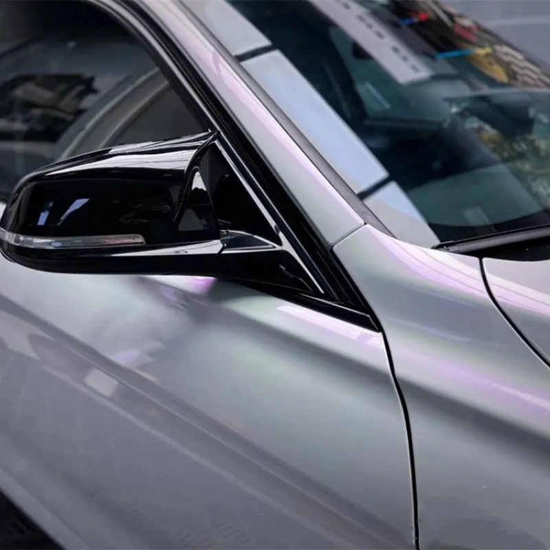 Ravoony Glossy White to Purple Vinyl Car Wrap