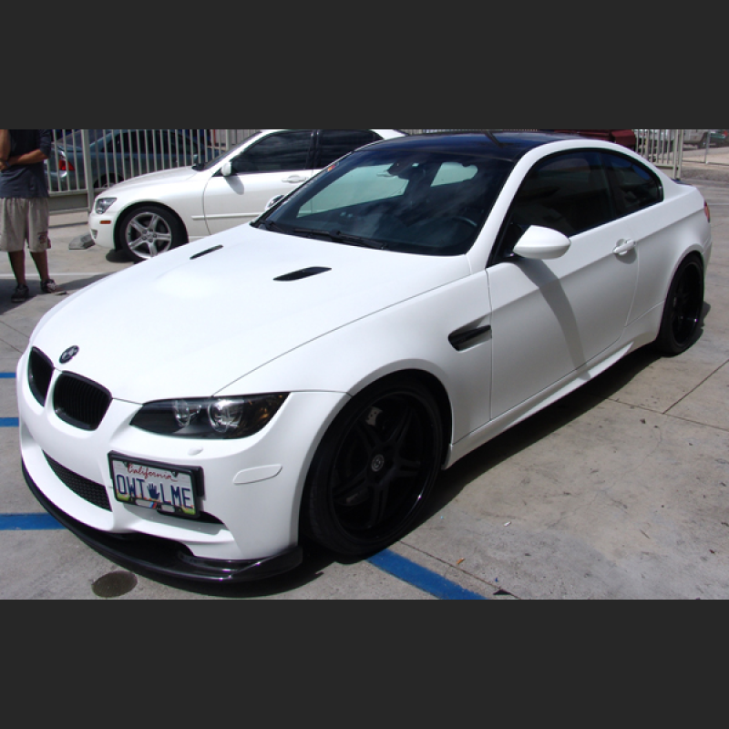 Ravoony Plus Matte Alpine White Car Wrap