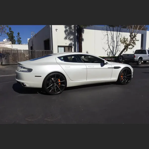 Ravoony Satin White Car Wrap
