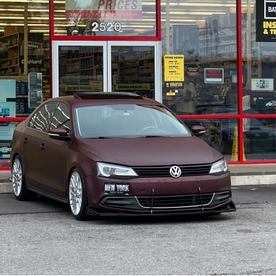 Ravoony Plus PET Matte Carbon Fiber Forging Red Vinyl Car Wrap 02