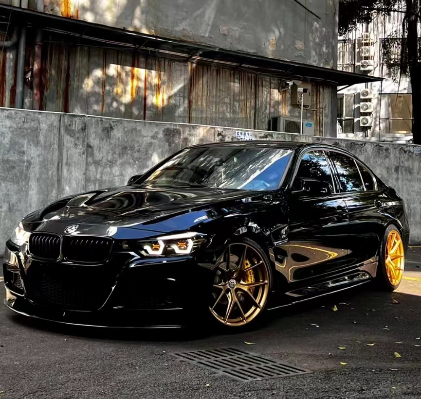 Glossy Crystal Black Car Vinyl Wrap