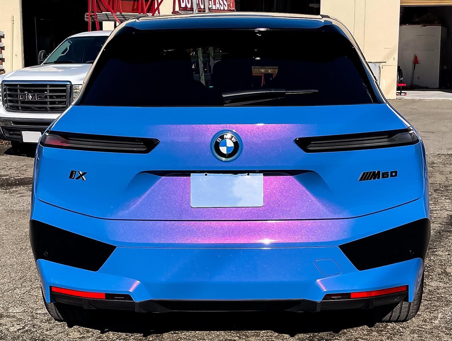 Ravoony Plus Glossy Diamond Blue Red Car Wrap