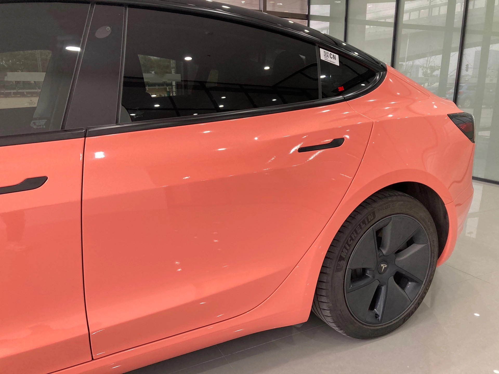 Ravoony Plus Glossy Paggy Pink Car Vinyl Wrap