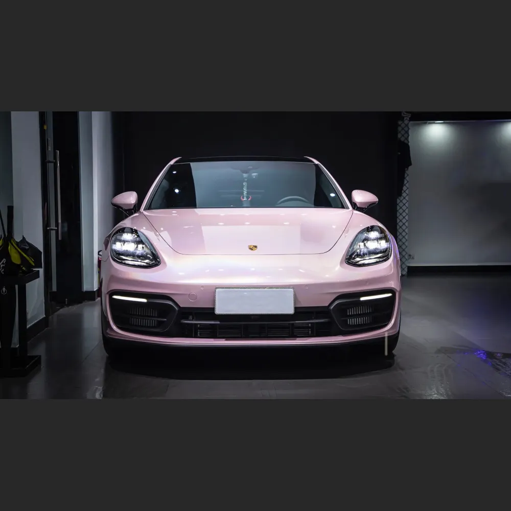 Ravoony Plus Gloss Laser Light Pink Car Wrap