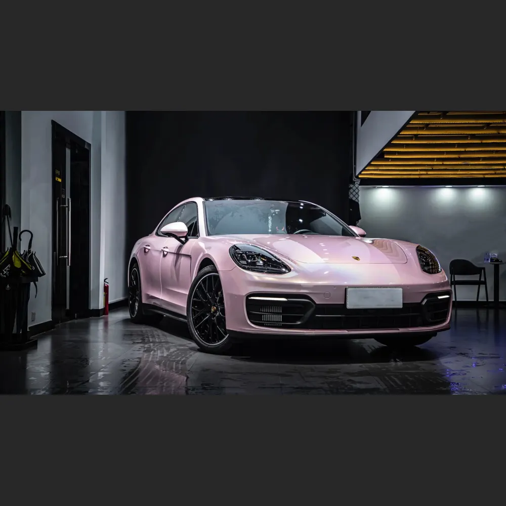 Ravoony Plus Gloss Laser Light Pink Car Wrap
