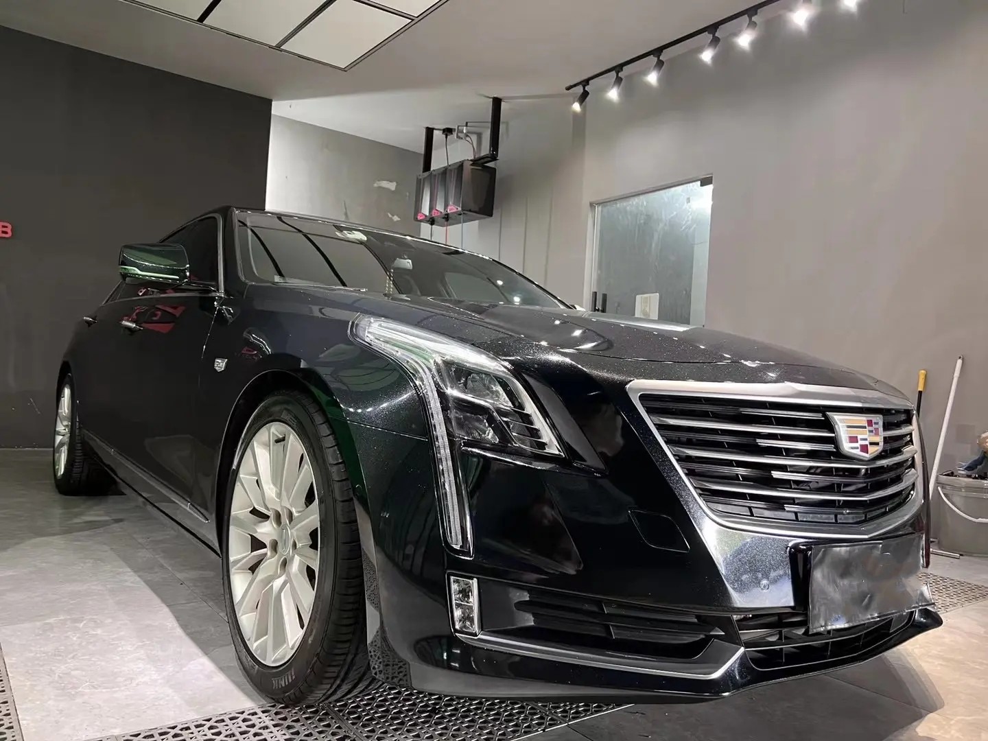 Ravoony Plus Glossy Black Pearl Wrap