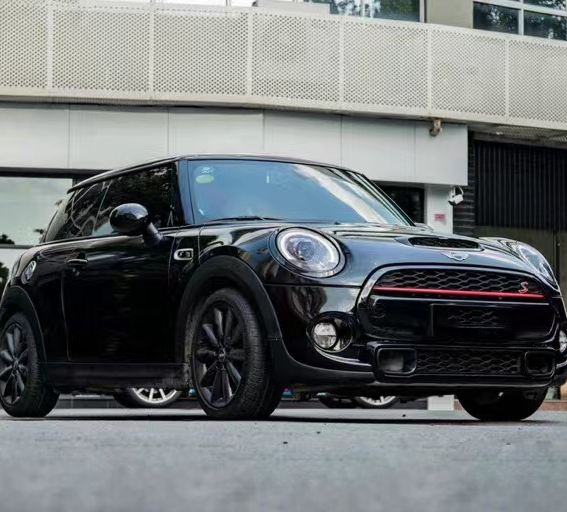  Ravoony Plus Glossy Graphite Black Car Wrap